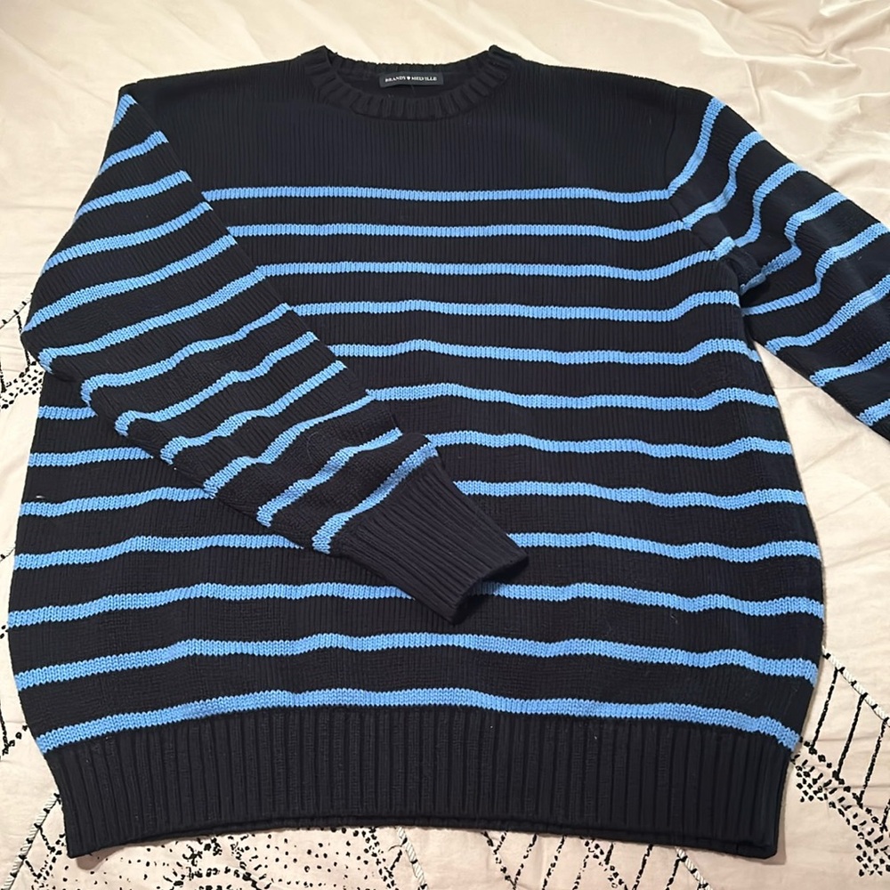 Brandy Melville sweater